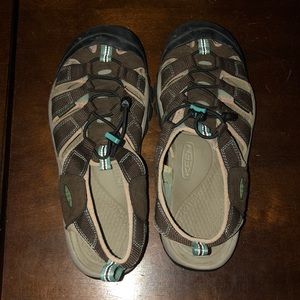 Keens sandals